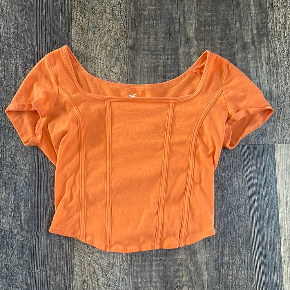 orange hollister baby tee